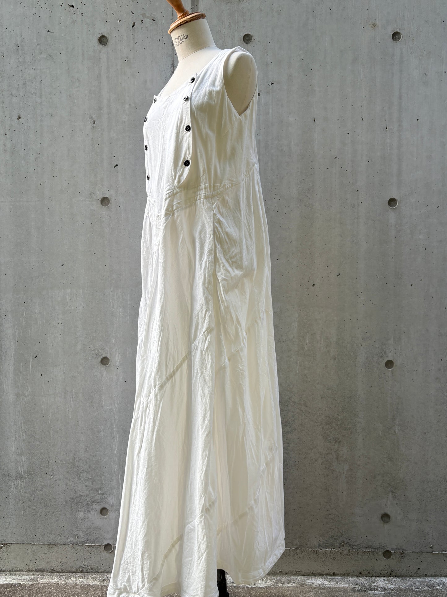 bias cutting one-piece K213 SIC white
