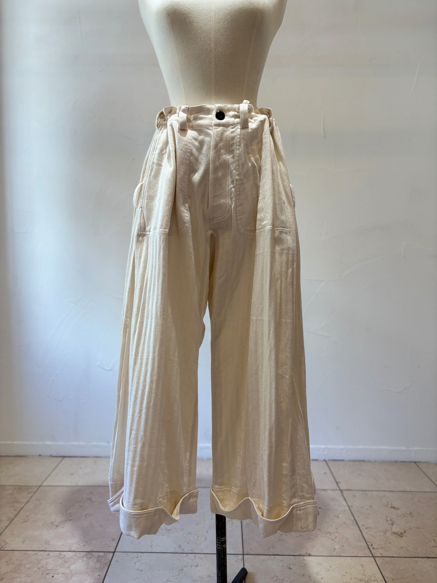 wide pants K704 cotton herringbone white