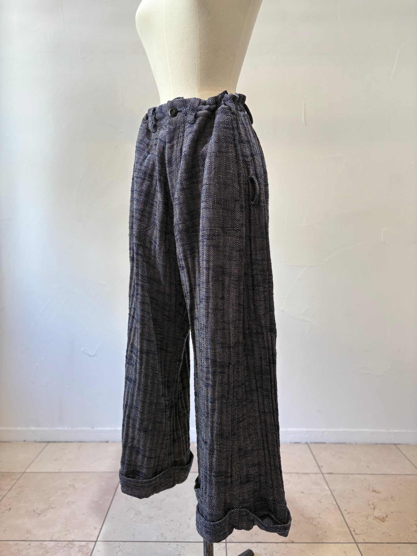 wide pants K704 cotton herringbone navy/kinari