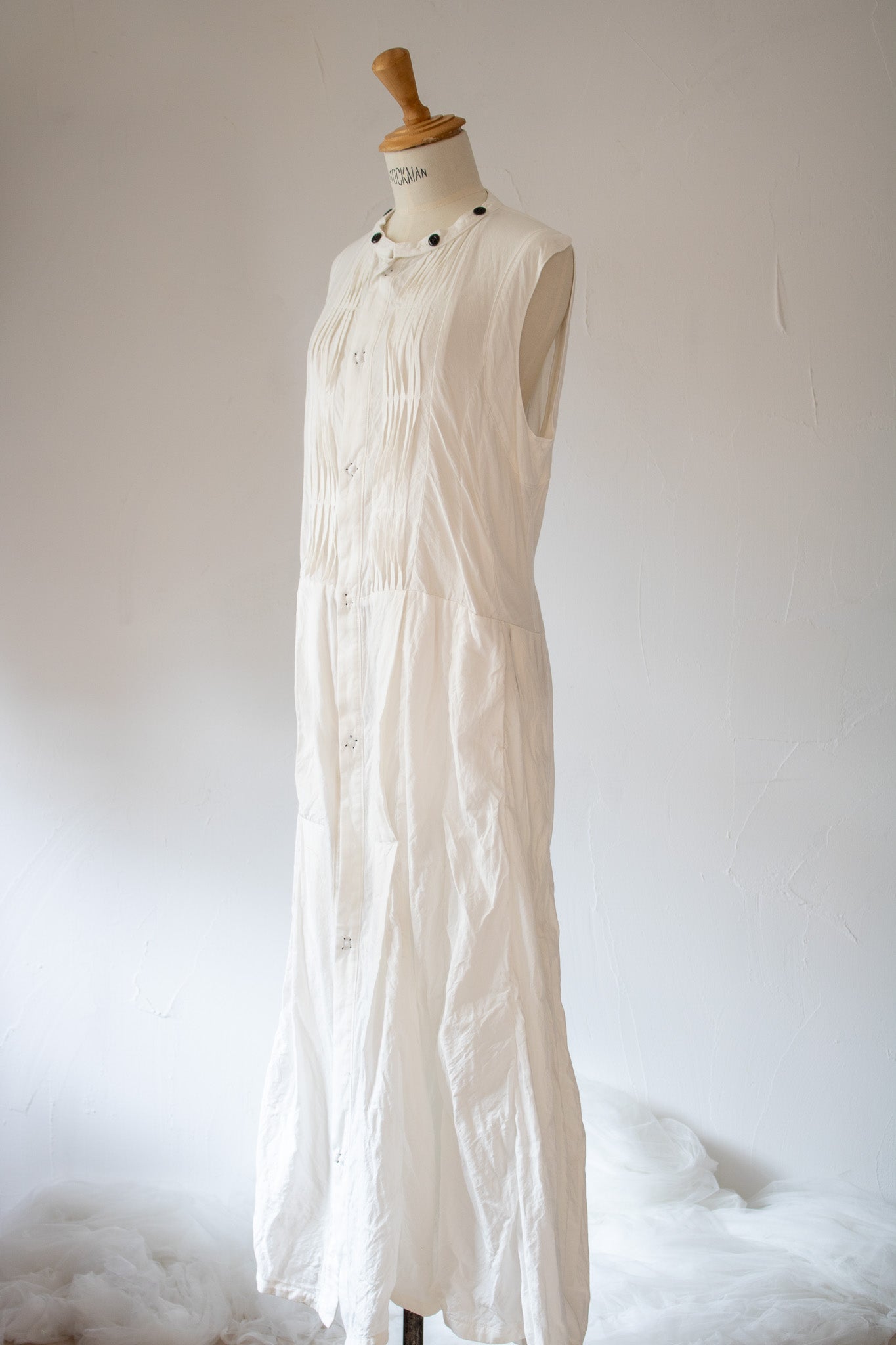 long one-piece K210 SIC white