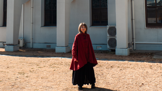 【今月の新型】Drape blouse　