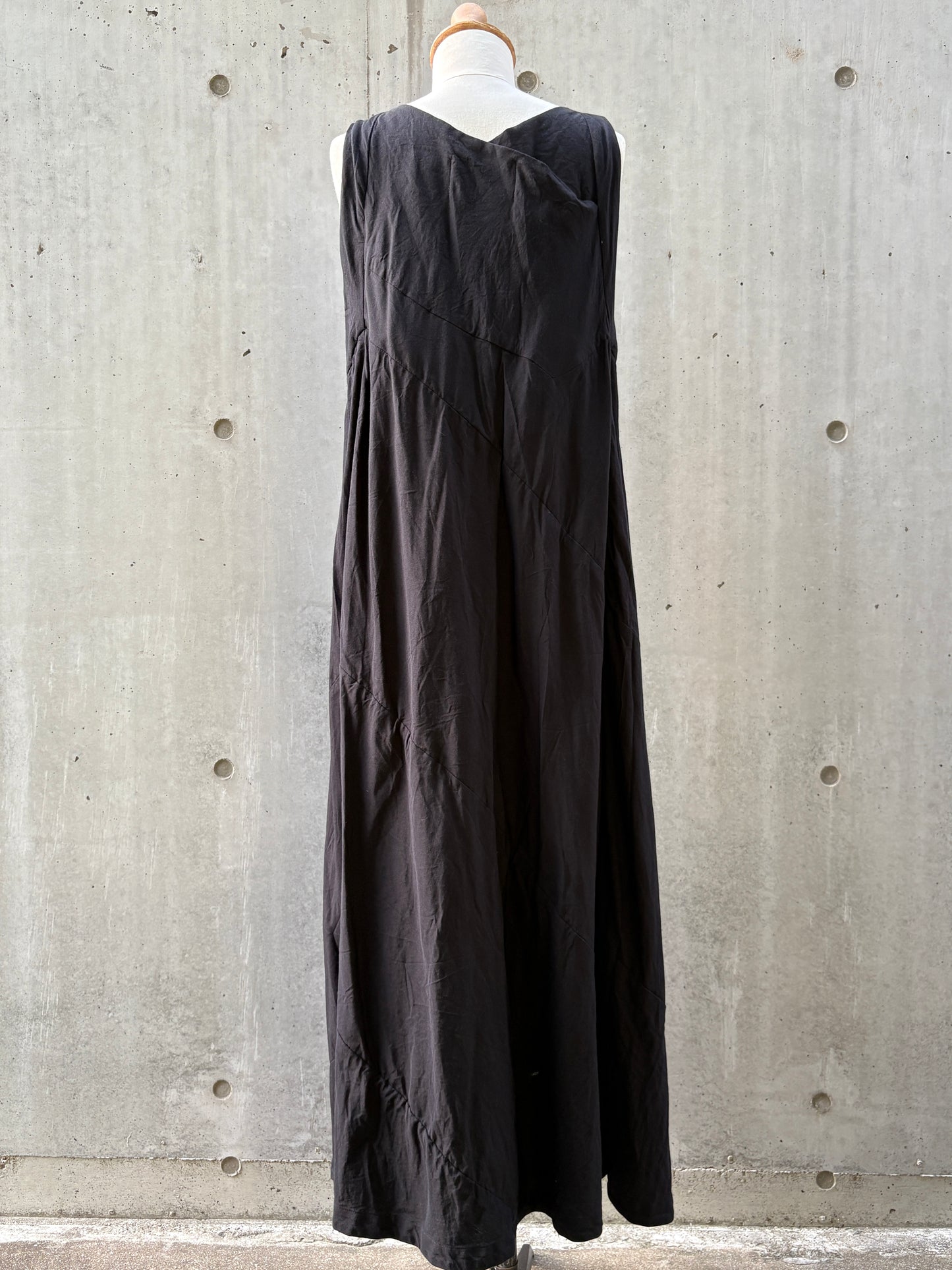 K213　SIC black