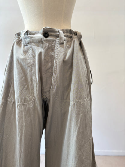 wide pants K704 SIC light gray