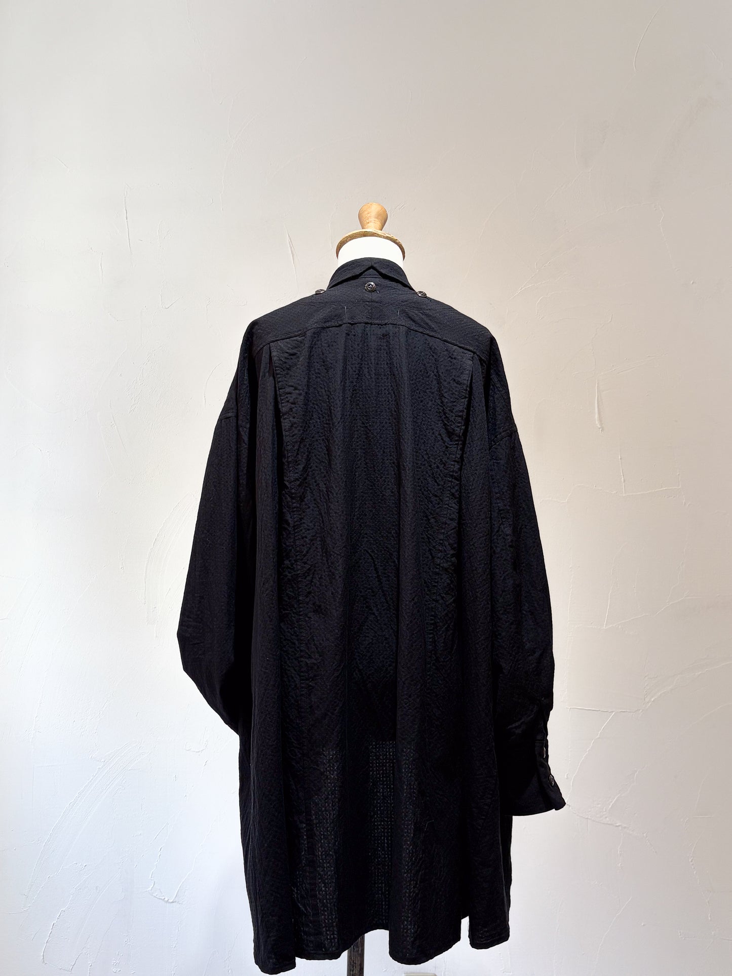 drape blouse K500-A yametsumugi black